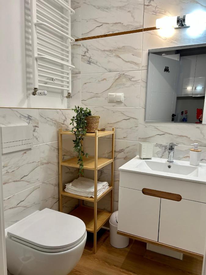 Apartamenty Pl. Wolnosci 6 Poznan Exterior foto